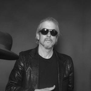 Howe Gelb资料,Howe Gelb最新歌曲,Howe GelbMV视频,Howe Gelb音乐专辑,Howe Gelb好听的歌