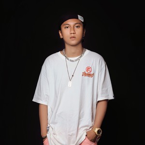 卡卡CashTa1k资料,卡卡CashTa1k最新歌曲,卡卡CashTa1kMV视频,卡卡CashTa1k音乐专辑,卡卡CashTa1k好听的歌