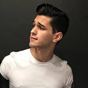 Sebastián Silva资料,Sebastián Silva最新歌曲,Sebastián SilvaMV视频,Sebastián Silva音乐专辑,Sebastián Silva好听的歌