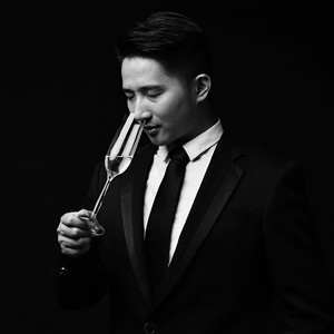 杨威资料,杨威最新歌曲,杨威MV视频,杨威音乐专辑,杨威好听的歌