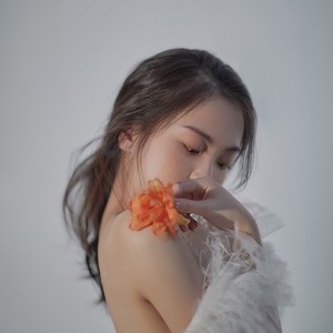 毛珏懿资料,毛珏懿最新歌曲,毛珏懿MV视频,毛珏懿音乐专辑,毛珏懿好听的歌
