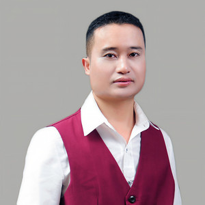 雨在下泪在流 (伴奏)