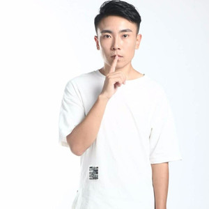 杨世民资料,杨世民最新歌曲,杨世民MV视频,杨世民音乐专辑,杨世民好听的歌