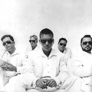 Love Jones资料,Love Jones最新歌曲,Love JonesMV视频,Love Jones音乐专辑,Love Jones好听的歌