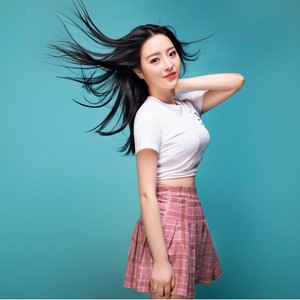 何欣钰资料,何欣钰最新歌曲,何欣钰MV视频,何欣钰音乐专辑,何欣钰好听的歌