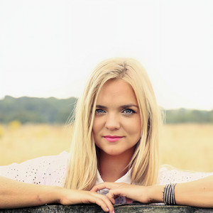 Hannah Jane Lewis资料,Hannah Jane Lewis最新歌曲,Hannah Jane LewisMV视频,Hannah Jane Lewis音乐专辑,Hannah Jane Lewis好听的歌