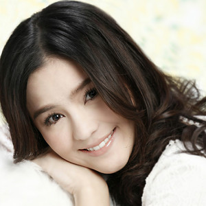 ถ้าเธอรักใครคนหนึ่ง