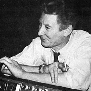 Frank Cordell资料,Frank Cordell最新歌曲,Frank CordellMV视频,Frank Cordell音乐专辑,Frank Cordell好听的歌