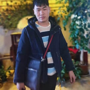 王含笑资料,王含笑最新歌曲,王含笑MV视频,王含笑音乐专辑,王含笑好听的歌