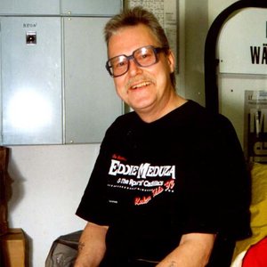 Eddie Meduza资料,Eddie Meduza最新歌曲,Eddie MeduzaMV视频,Eddie Meduza音乐专辑,Eddie Meduza好听的歌