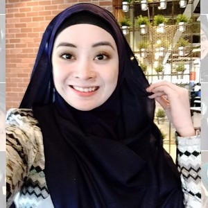 August Rose资料,August Rose最新歌曲,August RoseMV视频,August Rose音乐专辑,August Rose好听的歌