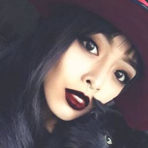 Kim Vallido资料,Kim Vallido最新歌曲,Kim VallidoMV视频,Kim Vallido音乐专辑,Kim Vallido好听的歌