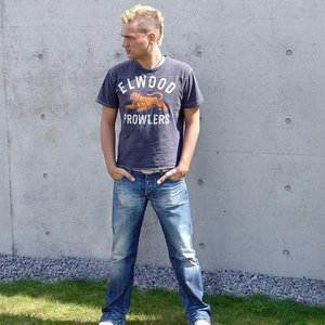 Alex Megane资料,Alex Megane最新歌曲,Alex MeganeMV视频,Alex Megane音乐专辑,Alex Megane好听的歌