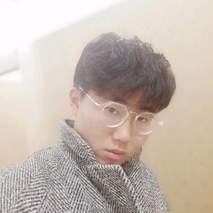 张诗尧资料,张诗尧最新歌曲,张诗尧MV视频,张诗尧音乐专辑,张诗尧好听的歌