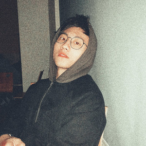 莫凌资料,莫凌最新歌曲,莫凌MV视频,莫凌音乐专辑,莫凌好听的歌