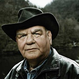 Frantisek Nedved资料,Frantisek Nedved最新歌曲,Frantisek NedvedMV视频,Frantisek Nedved音乐专辑,Frantisek Nedved好听的歌