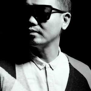 墨髯资料,墨髯最新歌曲,墨髯MV视频,墨髯音乐专辑,墨髯好听的歌