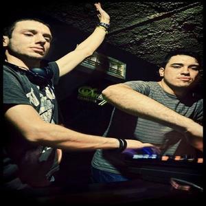 Calavera & Manya资料,Calavera & Manya最新歌曲,Calavera & ManyaMV视频,Calavera & Manya音乐专辑,Calavera & Manya好听的歌