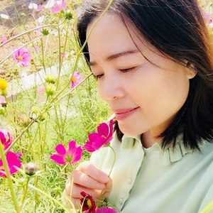 柳叶资料,柳叶最新歌曲,柳叶MV视频,柳叶音乐专辑,柳叶好听的歌