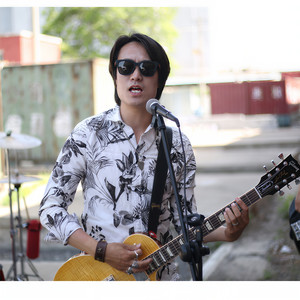 张小品资料,张小品最新歌曲,张小品MV视频,张小品音乐专辑,张小品好听的歌