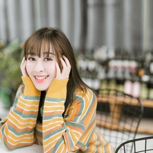 张嘉慧资料,张嘉慧最新歌曲,张嘉慧MV视频,张嘉慧音乐专辑,张嘉慧好听的歌