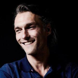 Coen资料,Coen最新歌曲,CoenMV视频,Coen音乐专辑,Coen好听的歌