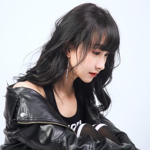 刘奕彤资料,刘奕彤最新歌曲,刘奕彤MV视频,刘奕彤音乐专辑,刘奕彤好听的歌