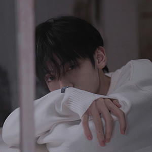 满星辰资料,满星辰最新歌曲,满星辰MV视频,满星辰音乐专辑,满星辰好听的歌