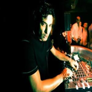 Omid 16B - Drops Of Acid (Dr Mabuze Remix)