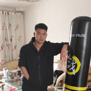 《不是我不小心》又是一首伤感经典歌曲,