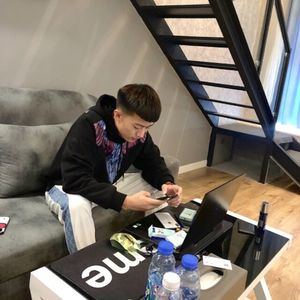 潘登文资料,潘登文最新歌曲,潘登文MV视频,潘登文音乐专辑,潘登文好听的歌