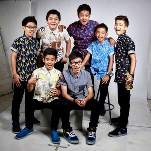 Super 7