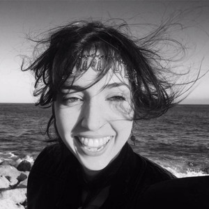 Areni Agbabian资料,Areni Agbabian最新歌曲,Areni AgbabianMV视频,Areni Agbabian音乐专辑,Areni Agbabian好听的歌