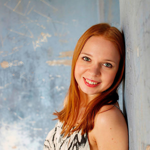 Emilia资料,Emilia最新歌曲,EmiliaMV视频,Emilia音乐专辑,Emilia好听的歌