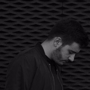 Luís Alvarez资料,Luís Alvarez最新歌曲,Luís AlvarezMV视频,Luís Alvarez音乐专辑,Luís Alvarez好听的歌