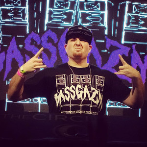 Bassgazm资料,Bassgazm最新歌曲,BassgazmMV视频,Bassgazm音乐专辑,Bassgazm好听的歌