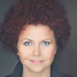 Iwona Hossa资料,Iwona Hossa最新歌曲,Iwona HossaMV视频,Iwona Hossa音乐专辑,Iwona Hossa好听的歌