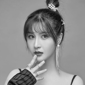 张群（Lucy）资料,张群（Lucy）最新歌曲,张群（Lucy）MV视频,张群（Lucy）音乐专辑,张群（Lucy）好听的歌