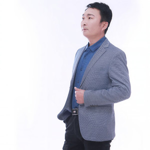 杨潇资料,杨潇最新歌曲,杨潇MV视频,杨潇音乐专辑,杨潇好听的歌