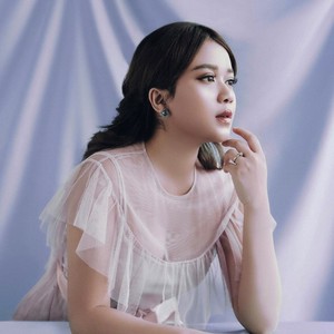 Brisia Jodie资料,Brisia Jodie最新歌曲,Brisia JodieMV视频,Brisia Jodie音乐专辑,Brisia Jodie好听的歌