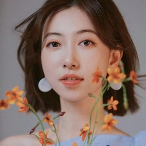 严艺匀资料,严艺匀最新歌曲,严艺匀MV视频,严艺匀音乐专辑,严艺匀好听的歌