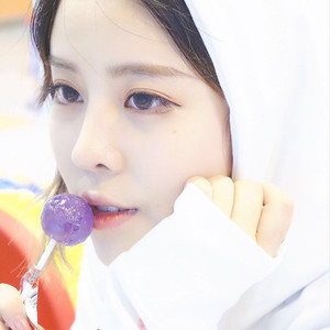 周格格资料,周格格最新歌曲,周格格MV视频,周格格音乐专辑,周格格好听的歌