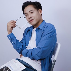 韦庆达 - 混口饭吃，能不能认真点