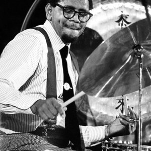 Ed Blackwell资料,Ed Blackwell最新歌曲,Ed BlackwellMV视频,Ed Blackwell音乐专辑,Ed Blackwell好听的歌