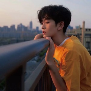 霖辰资料,霖辰最新歌曲,霖辰MV视频,霖辰音乐专辑,霖辰好听的歌