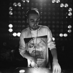 Sully资料,Sully最新歌曲,SullyMV视频,Sully音乐专辑,Sully好听的歌