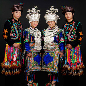 双子组合资料,双子组合最新歌曲,双子组合MV视频,双子组合音乐专辑,双子组合好听的歌