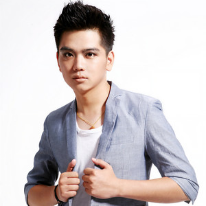 笑源 - 不够 (伴奏)