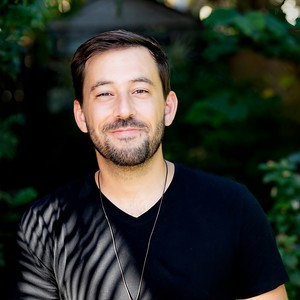 David Pramik资料,David Pramik最新歌曲,David PramikMV视频,David Pramik音乐专辑,David Pramik好听的歌