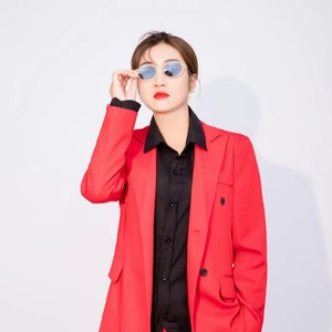 蓝冰艳资料,蓝冰艳最新歌曲,蓝冰艳MV视频,蓝冰艳音乐专辑,蓝冰艳好听的歌